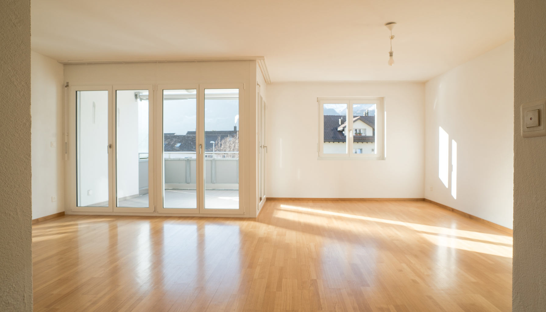 Empty room for Ikea assembly